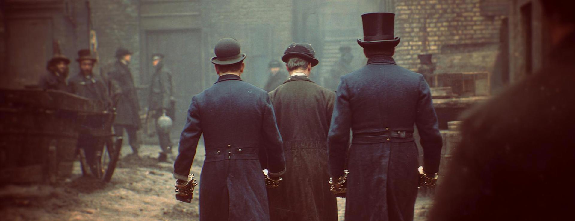 Jack the Ripper Identified, Mainstreaming Cryptids, Engelbert Humperdinck's Alien Theory, Dodo DNA and More Mysterious News Briefly